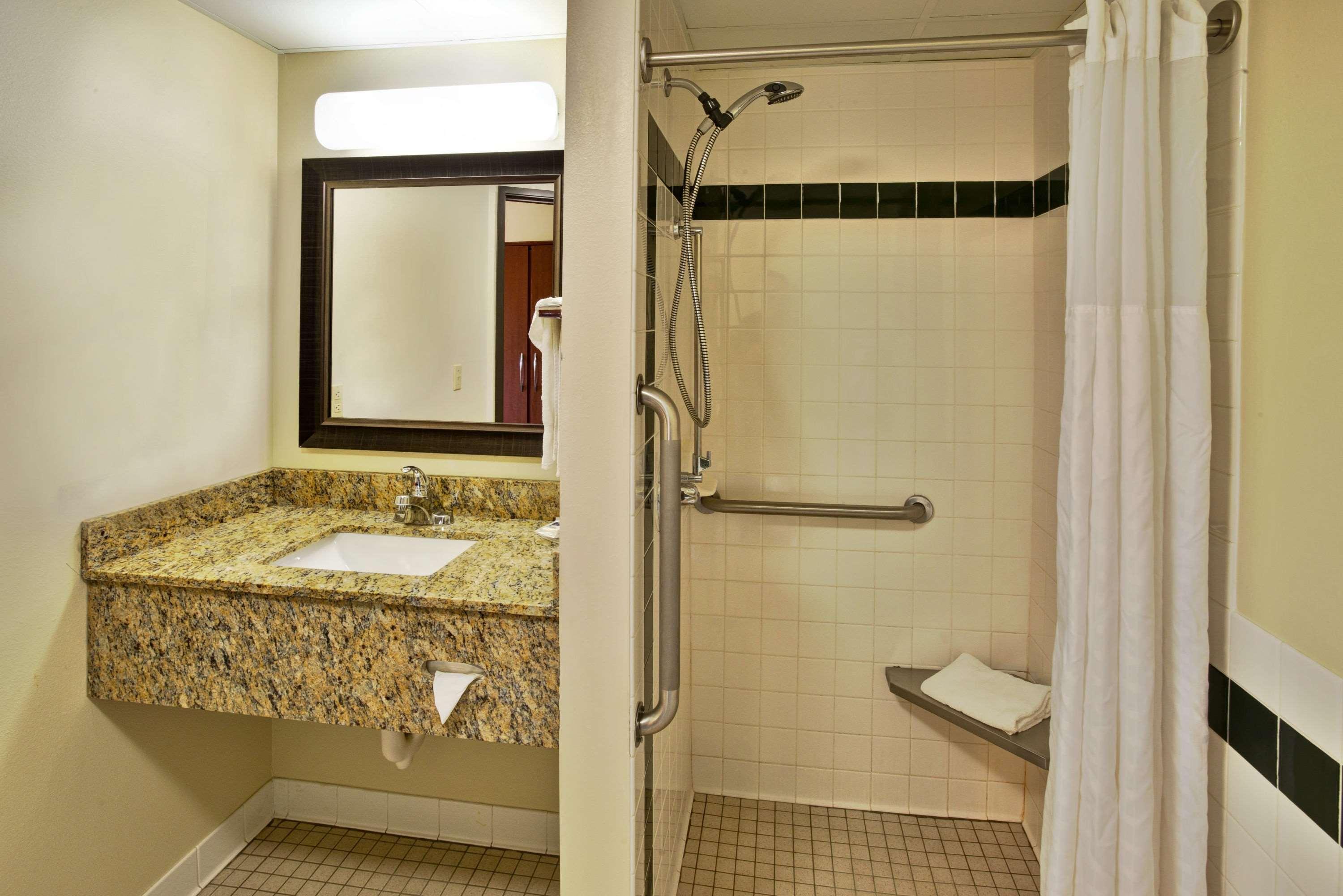 Americinn By Wyndham Baudette Buitenkant foto